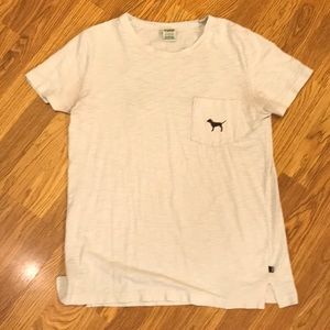 ✨4/$25✨Pink T-shirt